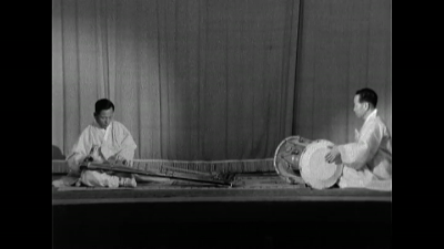 Korean Improvisational Music: Kayagum Sanjo (soloist: Kim Byong-Ho) [한국의 즉흥음악: 김병호 가야금산조] [1966 추정]
